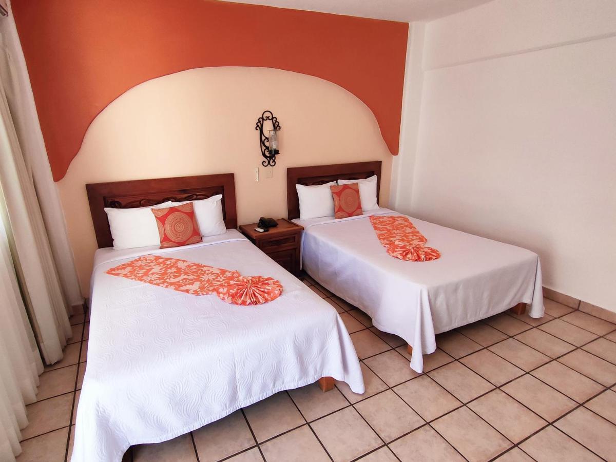 Hotel El Pescador Пуэрто-Вальярта Экстерьер фото