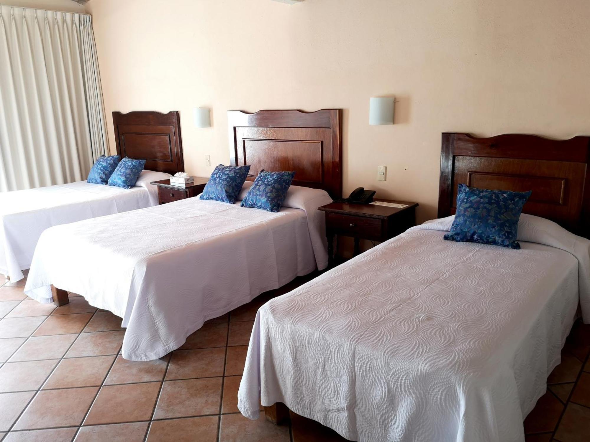 Hotel El Pescador Пуэрто-Вальярта Экстерьер фото